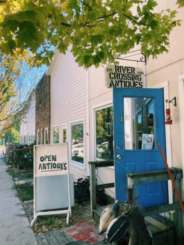 Day Trip: Indian Cave State Park & Brownville